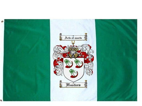 Hunters family crest coat of arms flag