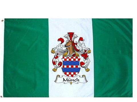 Munch family crest coat of arms flag